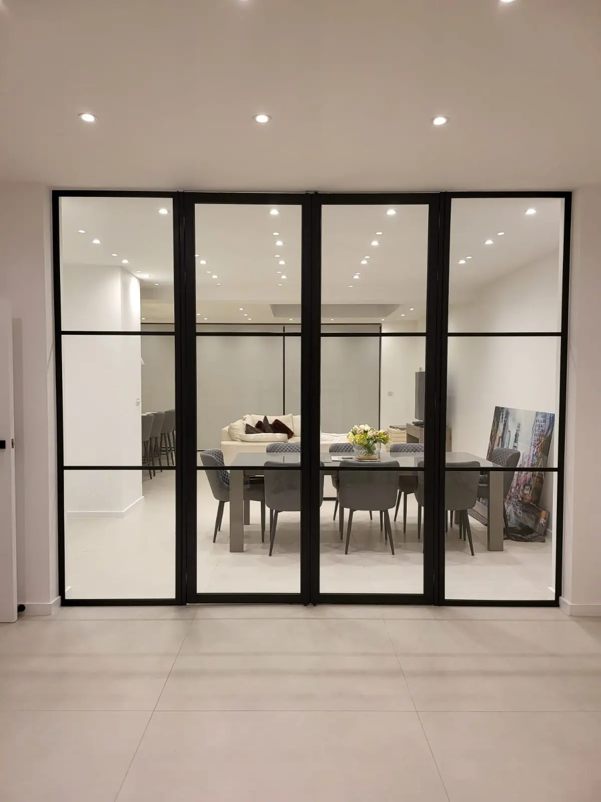 Internal hinged double doors with fixed side panel